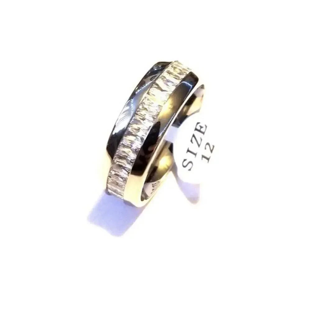 New‎ Cubic Zirconia stone titanium women’s hypoallergenic band size 6